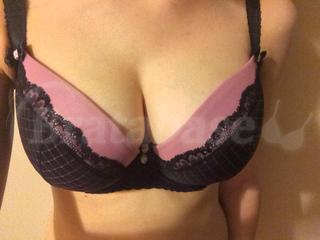 60GG - Ewa Michalak » S Kamea (600) Wearing bra - Front shot